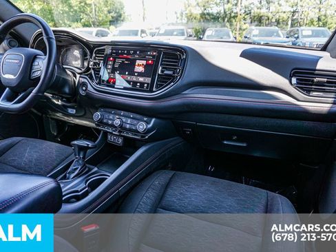 Used 2025 Dodge Durango GT RWD image 27