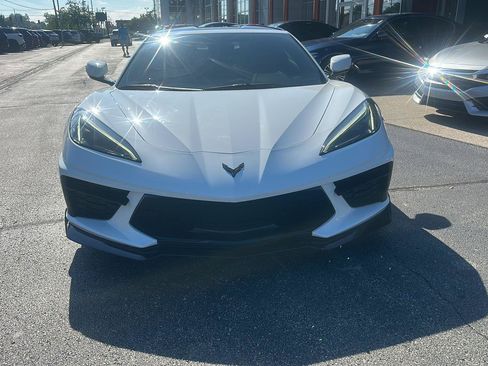 Used 2022 Chevrolet Corvette Stingray Coupe w/ Z51 Performance Package RWD image 6
