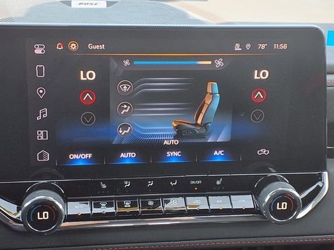 New 2025 Chevrolet Colorado Z71 w/ Midnight Edition image 16