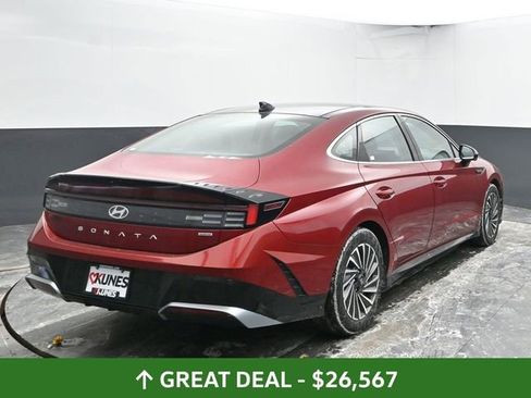Used 2024 Hyundai Sonata Limited image 10