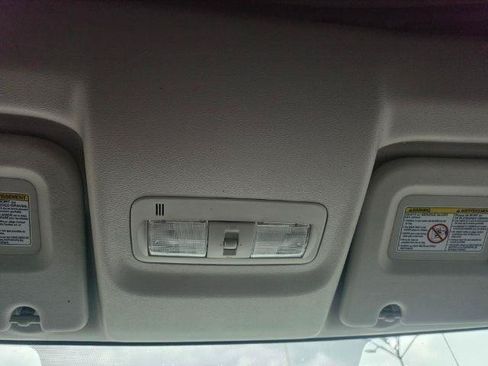 Used 2021 Nissan NV 2500 SV RWD image 22