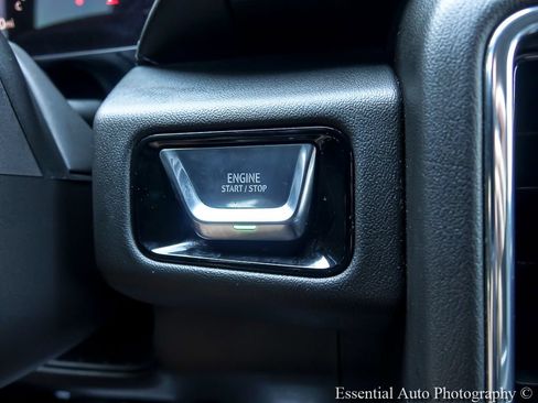 Certified 2025 GMC Yukon XL Denali AWD/4WD image 20