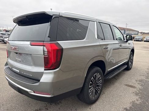 New 2026 GMC Yukon Elevation image 5