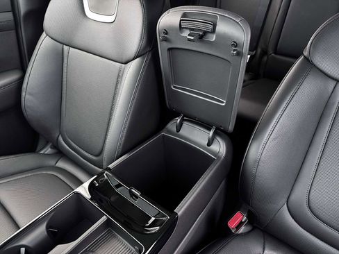 New 2026 Hyundai Tucson Limited AWD/4WD image 18