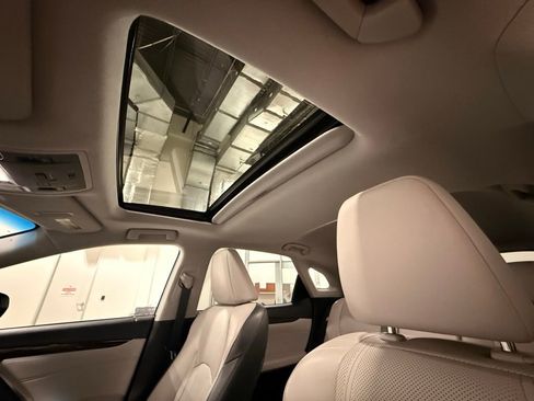 Used 2019 Lexus RX 350 F Sport w/ Navigation Package image 17