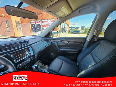 Used 2017 Nissan Rogue S AWD/4WD image 19