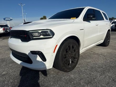 Used 2022 Dodge Durango R/T w/ Tow 'N Go Package AWD/4WD image 2