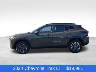 Certified 2024 Chevrolet Trax LT w/ LT Convenience Package FWD video 2