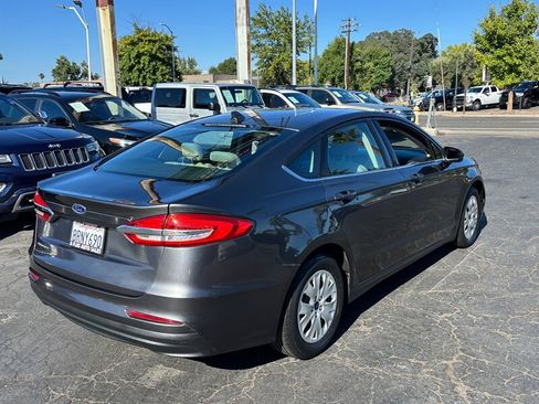 Used 2020 Ford Fusion S FWD image 4