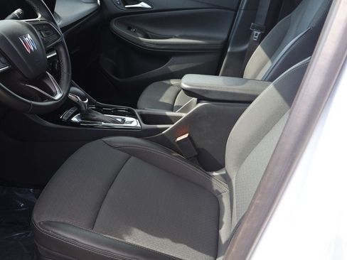 Used 2025 Buick Encore GX Preferred FWD image 12