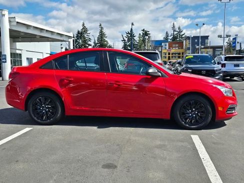 Used 2016 Chevrolet Cruze LS FWD image 7