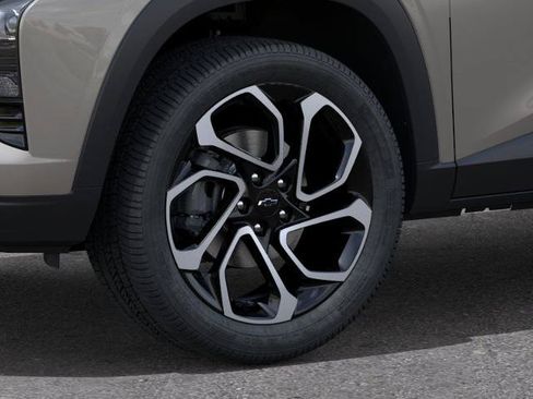 New 2026 Chevrolet Trax RS w/ Driver Confidence Package FWD image 9