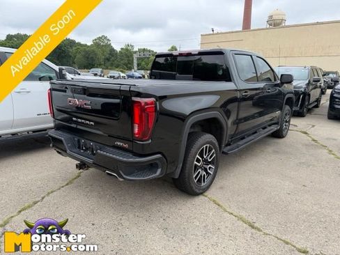 Used 2023 GMC Sierra 1500 AT4 w/ AT4 Premium Package AWD/4WD image 6