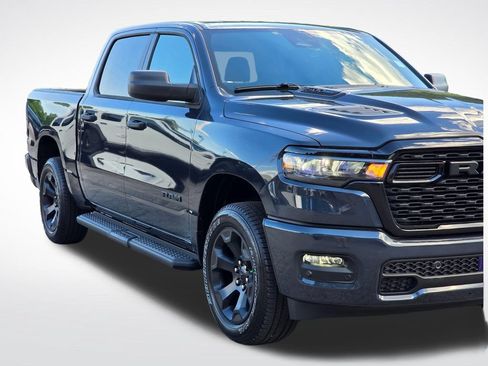 New 2026 RAM 1500 Express AWD/4WD image 39