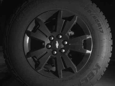Used 2018 Chevrolet Colorado ZR2 w/ ZR2 Dusk Special Edition AWD/4WD image 10