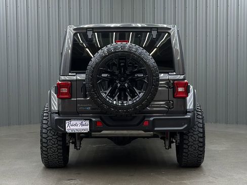 Used 2025 Jeep Wrangler Unlimited Sahara w/ Safety Group AWD/4WD image 4