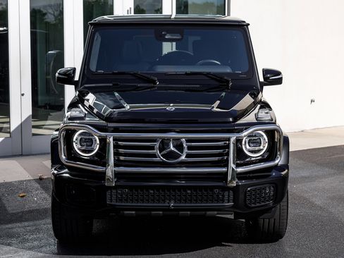 Used 2025 Mercedes-Benz G 550 image 2