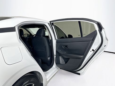 Used 2024 Nissan Sentra SV w/ All-Weather Package image 28