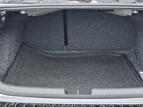 New 2026 Volkswagen Jetta SE image 31