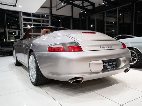 Used 2002 Porsche 911 Cabriolet image 36