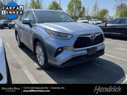 Used 2020 Toyota Highlander Limited