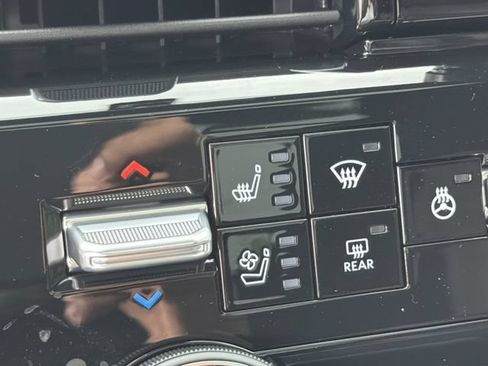 New 2026 Nissan Armada Platinum AWD/4WD image 34
