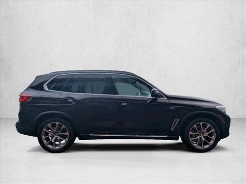 Used 2023 BMW X5 xDrive40i AWD/4WD image 4
