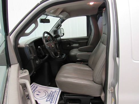 Used 2020 Chevrolet Express 2500 Extended w/ Driver Convenience Package RWD image 35