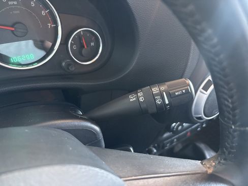 Used 2014 Jeep Wrangler Sahara w/ Dual Top Group image 15