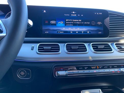 Used 2024 Mercedes-Benz GLE 350 4MATIC image 20