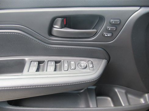 Used 2024 Honda Odyssey Sport image 21