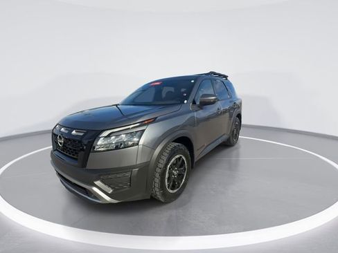 Certified 2025 Nissan Pathfinder Rock Creek image 4