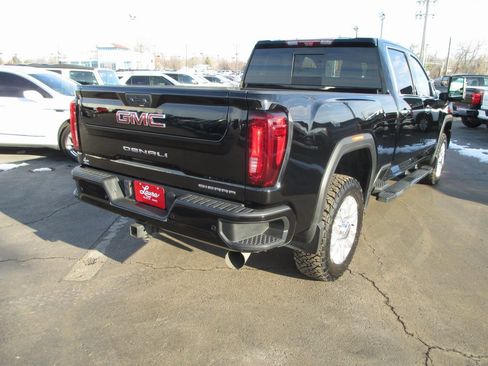 Used 2022 GMC Sierra 3500 Denali w/ Denali Ultimate Package image 5