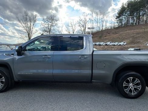 Used 2020 GMC Sierra 1500 SLE w/ X31 Off-Road Package image 7