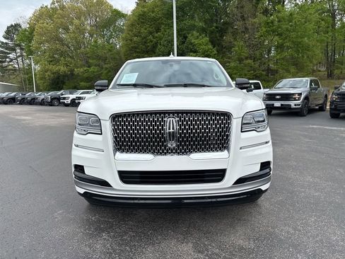 Used 2023 Lincoln Navigator Reserve image 8