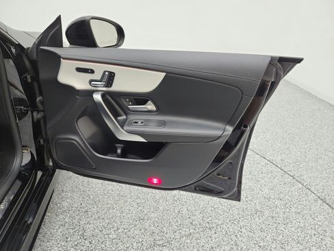 Certified 2023 Mercedes-Benz CLA 35 AMG 4MATIC image 21