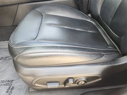 Used 2022 Jeep Grand Cherokee Limited 4xe image 23