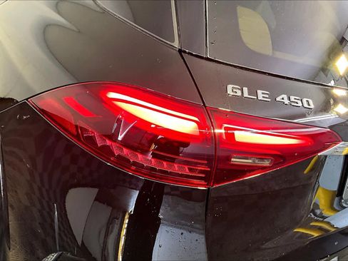 New 2026 Mercedes-Benz GLE 450 4MATIC image 5