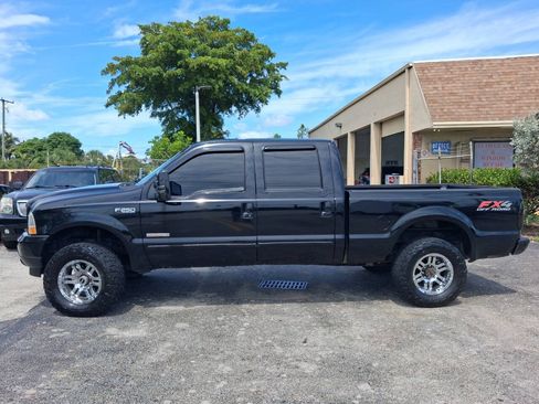 Used 2003 Ford F250 XL AWD/4WD image 1