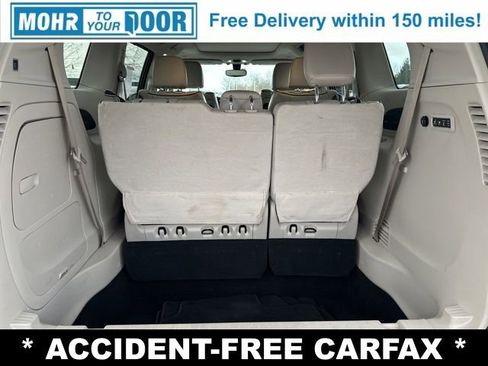 Used 2018 Chrysler Pacifica Limited image 10