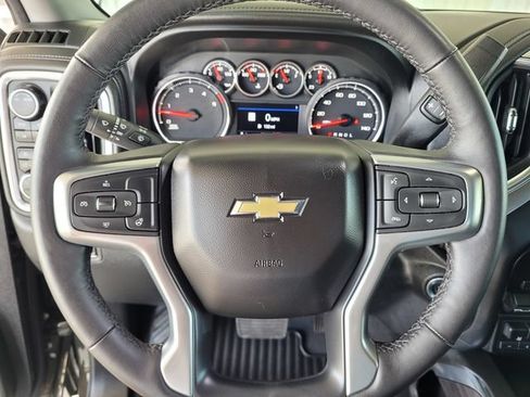 Used 2022 Chevrolet Silverado 2500 LTZ w/ LTZ Convenience Package AWD/4WD image 23