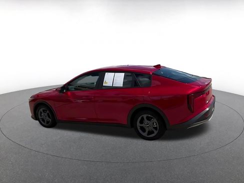 Used 2025 Kia K4 FWD image 9