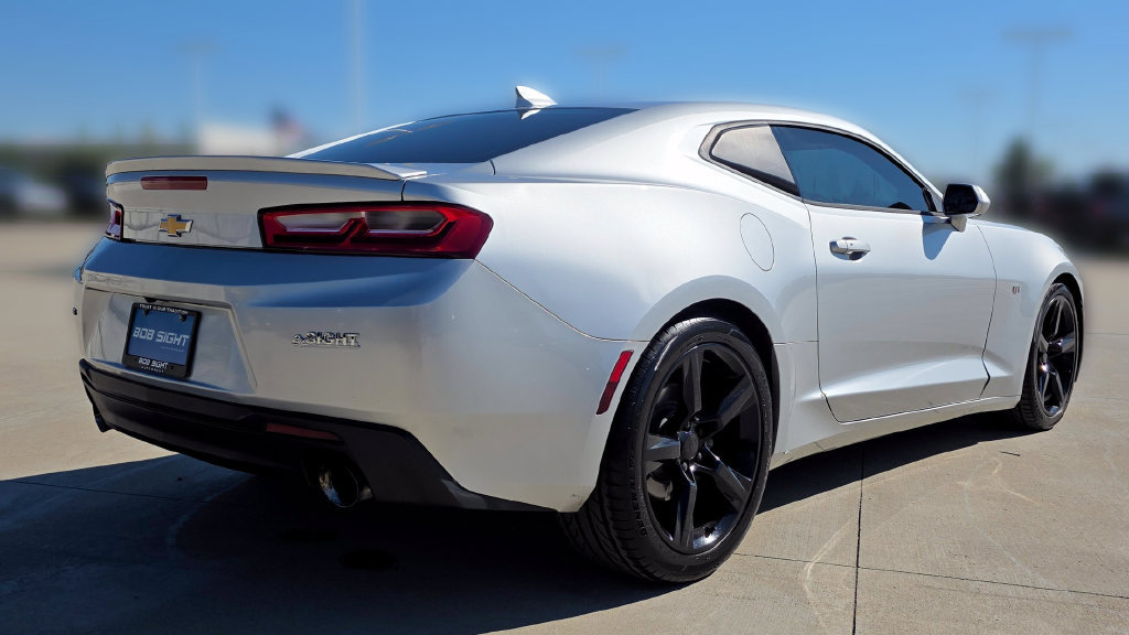 Used 2017 Chevrolet Camaro LT w/ RS Package RWD image 5