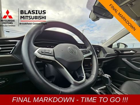 Used 2024 Volkswagen Jetta SEL image 25