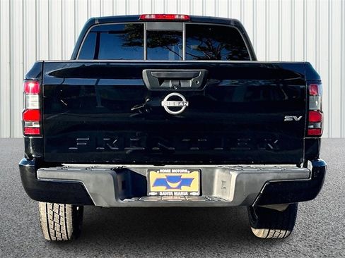 Used 2022 Nissan Frontier SV image 24