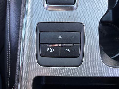 Certified 2022 Ford Edge ST w/ Equipment Group 401A AWD/4WD image 30