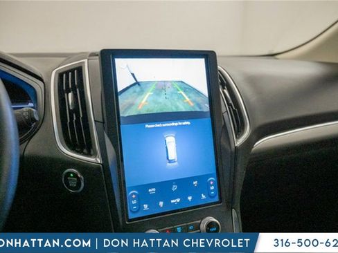 Used 2022 Ford Edge Titanium image 20