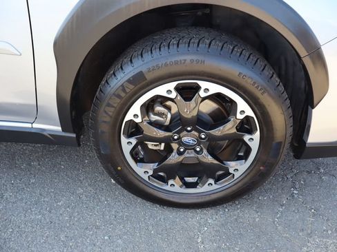 Certified 2021 Subaru Crosstrek 2.0i Premium AWD/4WD image 40