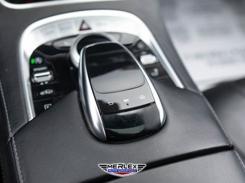 Used 2020 Mercedes-Benz S 560 4MATIC Sedan w/ Premium Package image 41
