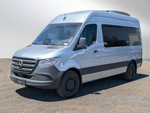New 2025 Mercedes-Benz Sprinter 2500 image 7
